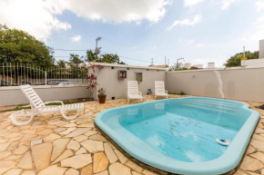 Belo apto c/ piscina em Jurerê 800m do mar CHR101